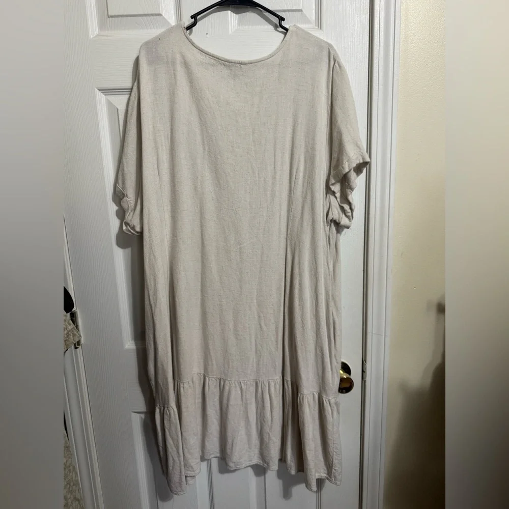 Cream Button-Down V-Neck canvas Dress - Picture 5 of 5